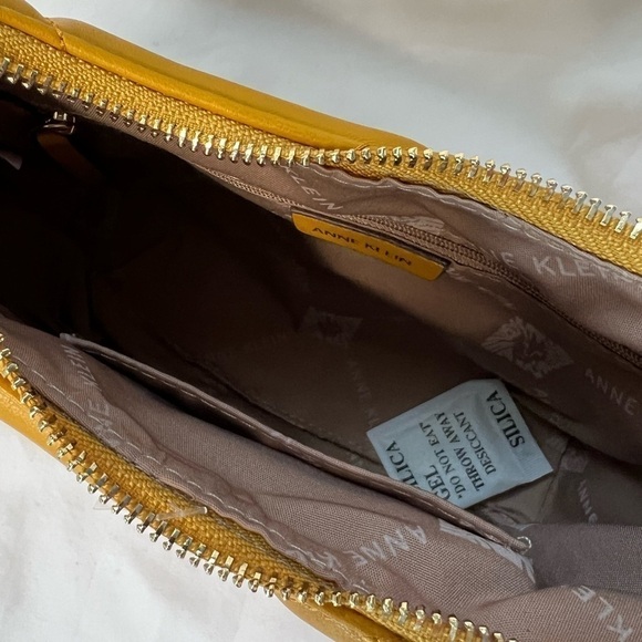 ANNE Klein Emerson faux leather quilted satchel/crossbody purse - Picture 7 of 9